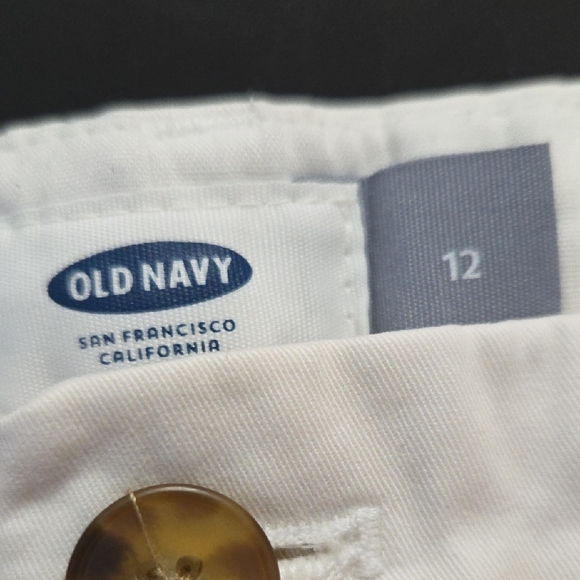 Old Navy Women's Chino shorts - Navy, Peach, White, Light Blue - Picture 5 of 5